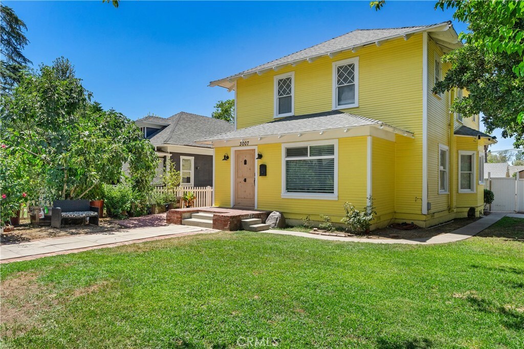 Property Photo:  3007 Brockton  CA 92501 