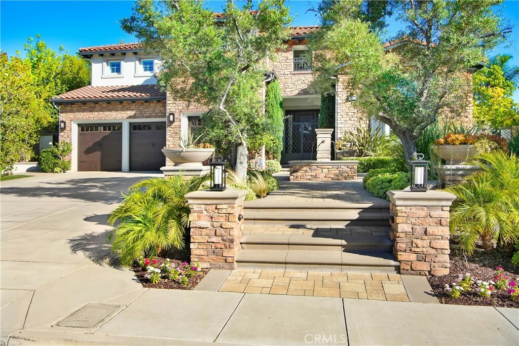 Property Photo: 20270 Trentino Lane CA 92886