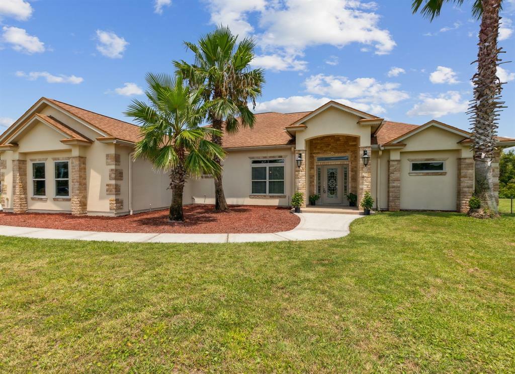 Property Photo:  9227 Woodsman Cove Lane  FL 32226 