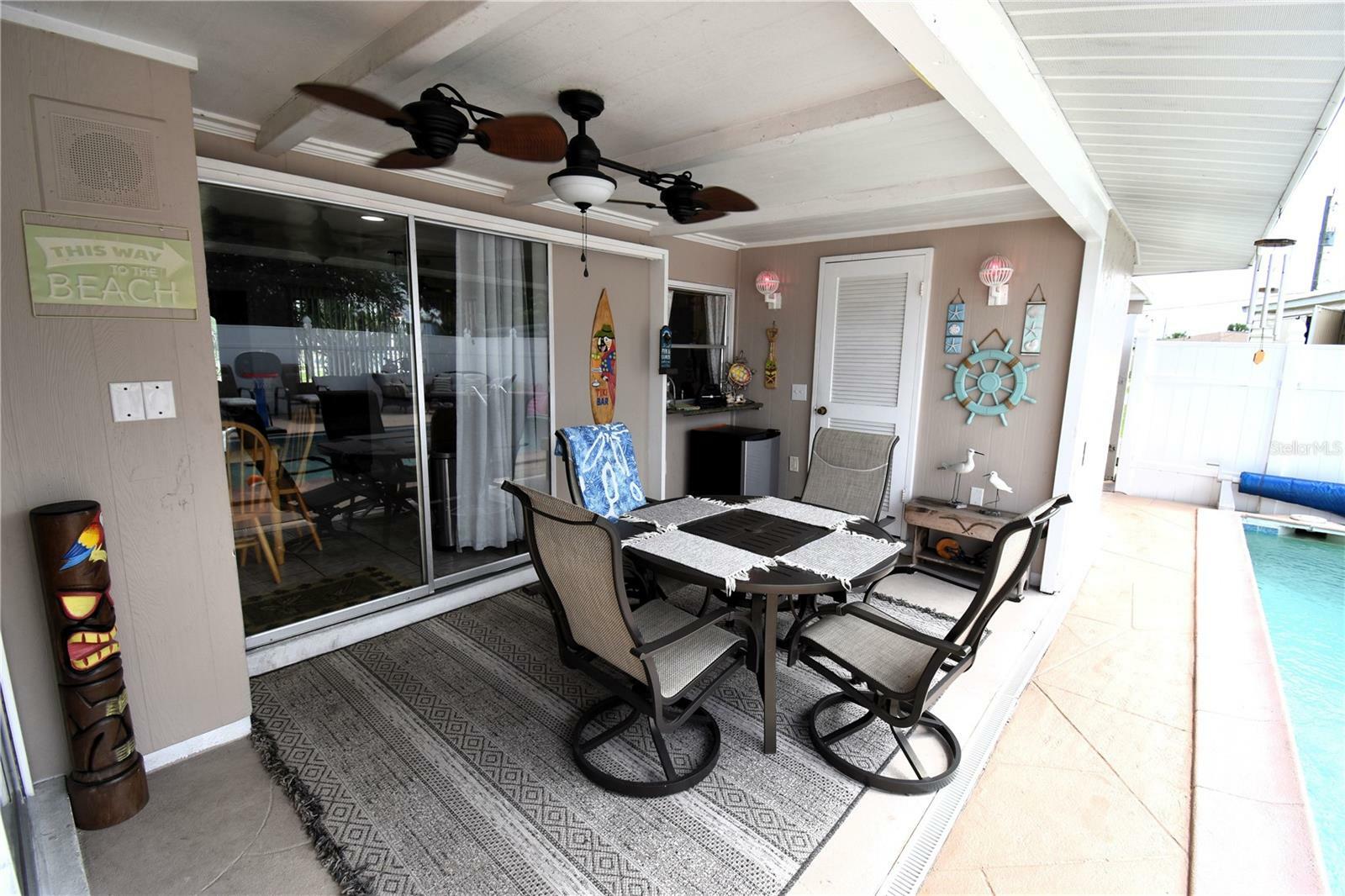 Property Photo:  4064 Harbor Boulevard  FL 33952 