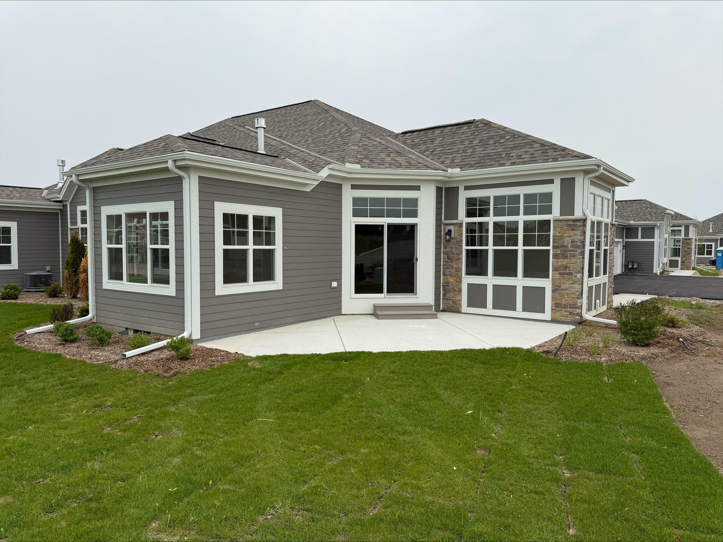 Property Photo: 865 S Verona Cir 80 WI 53024