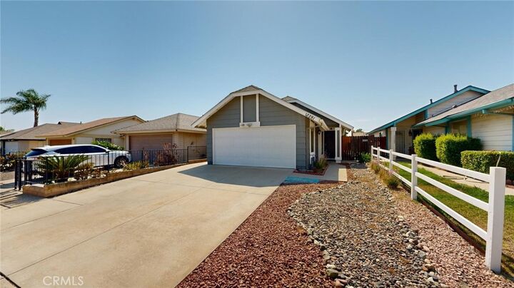 Property Photo:  12291 Hythe Street  CA 92557 