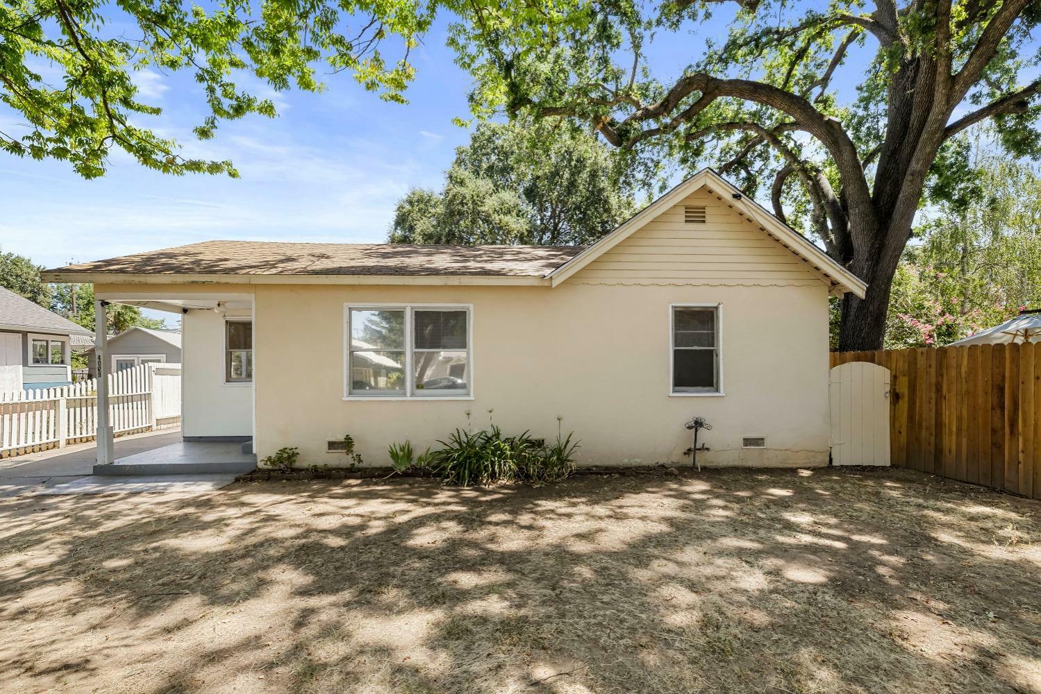 Property Photo:  4029 52nd Street  CA 95820 