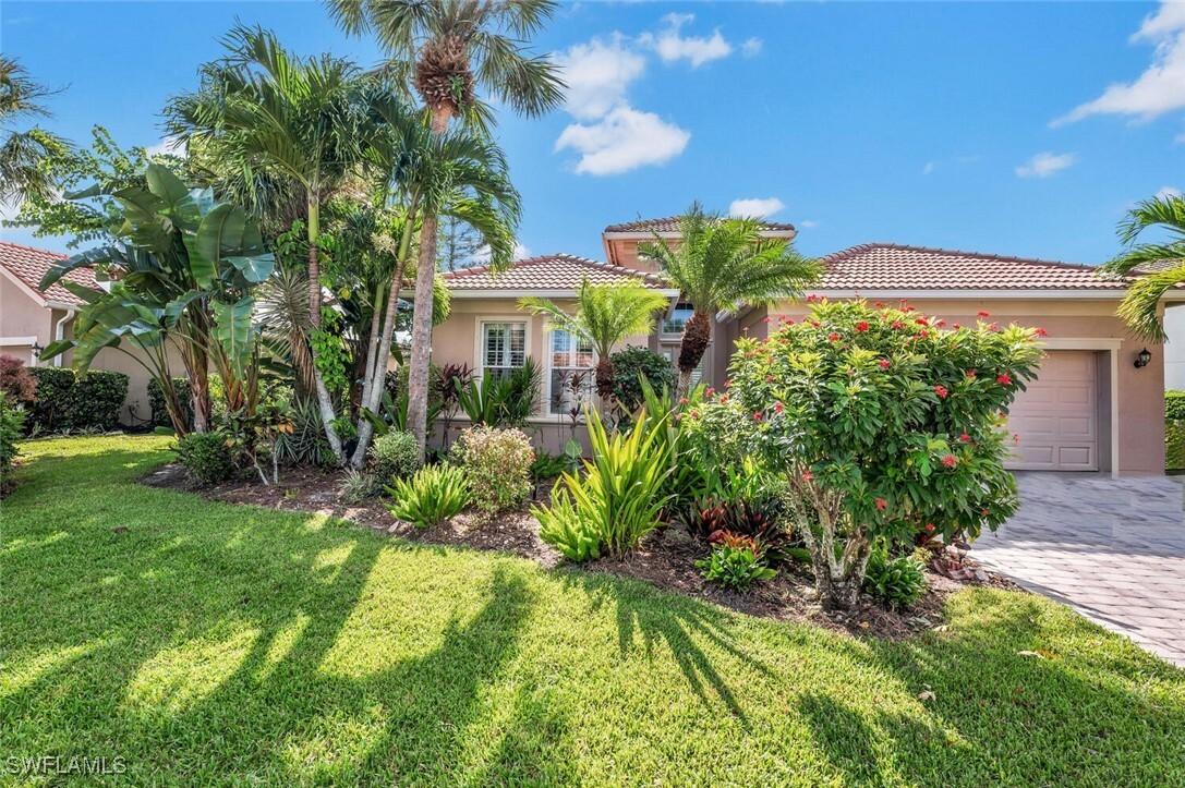 Property Photo:  8237 Valiant Drive  FL 34104 