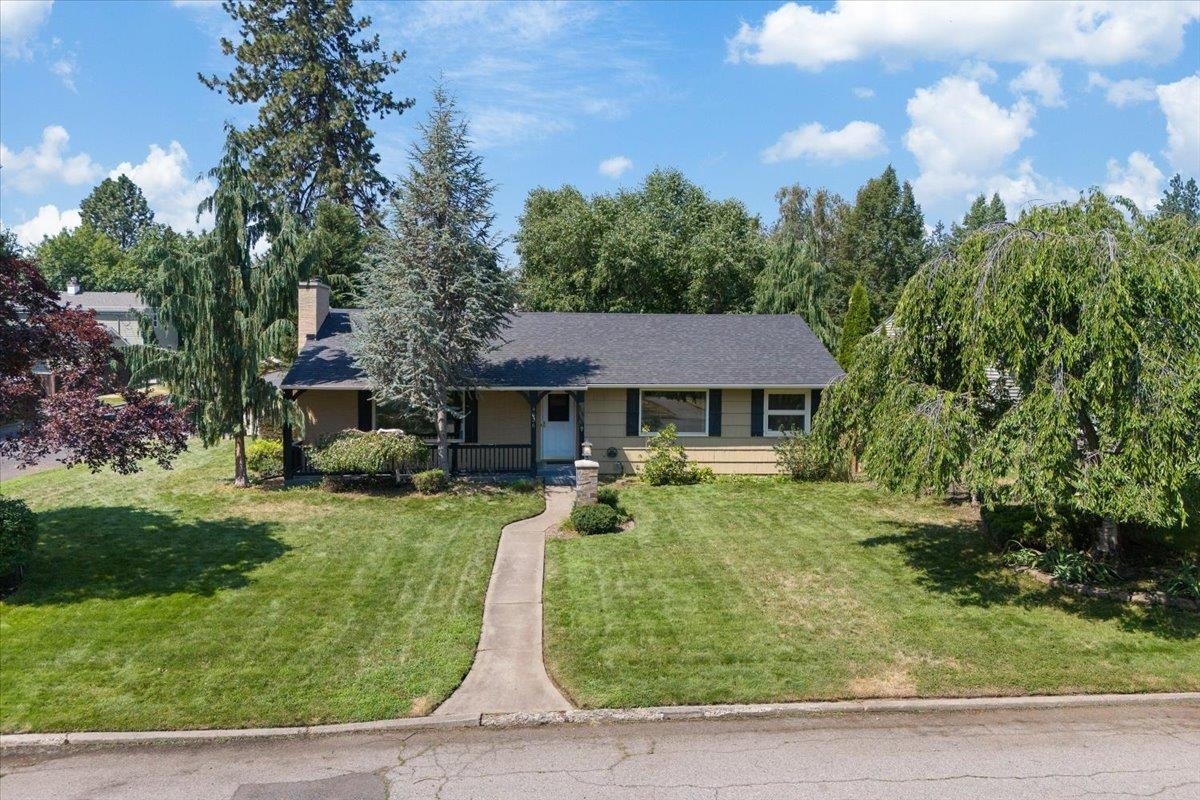 Property Photo:  4026 S Latawah St  WA 99203 