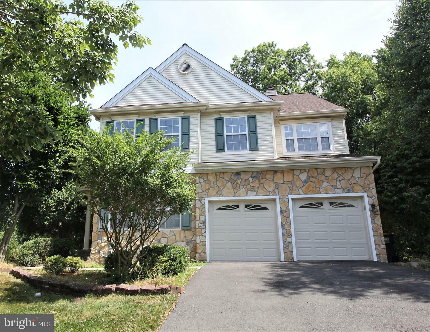 Property Photo:  92 Harvard Circle  NJ 08540 