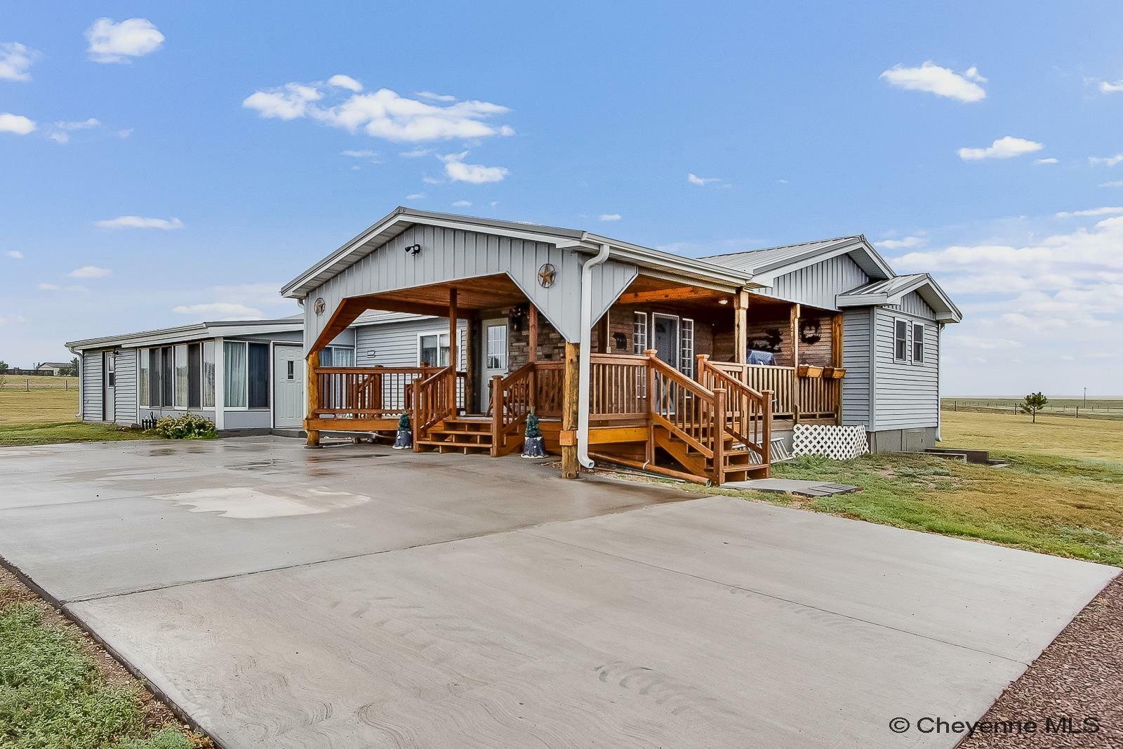 Property Photo: 4018 Winterset Dr WY 82053