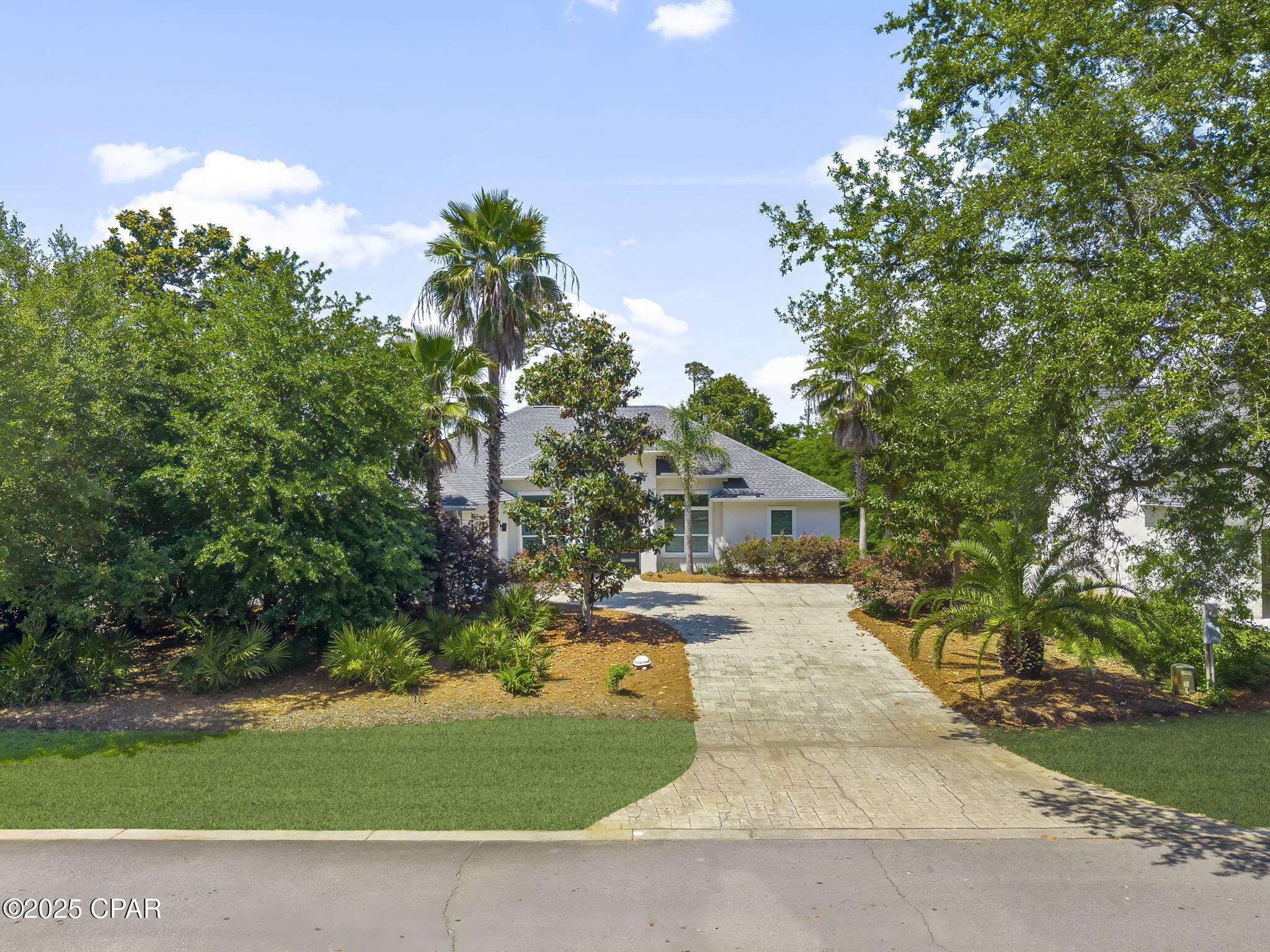 Property Photo: 3502 Fox Run Boulevard FL 32408