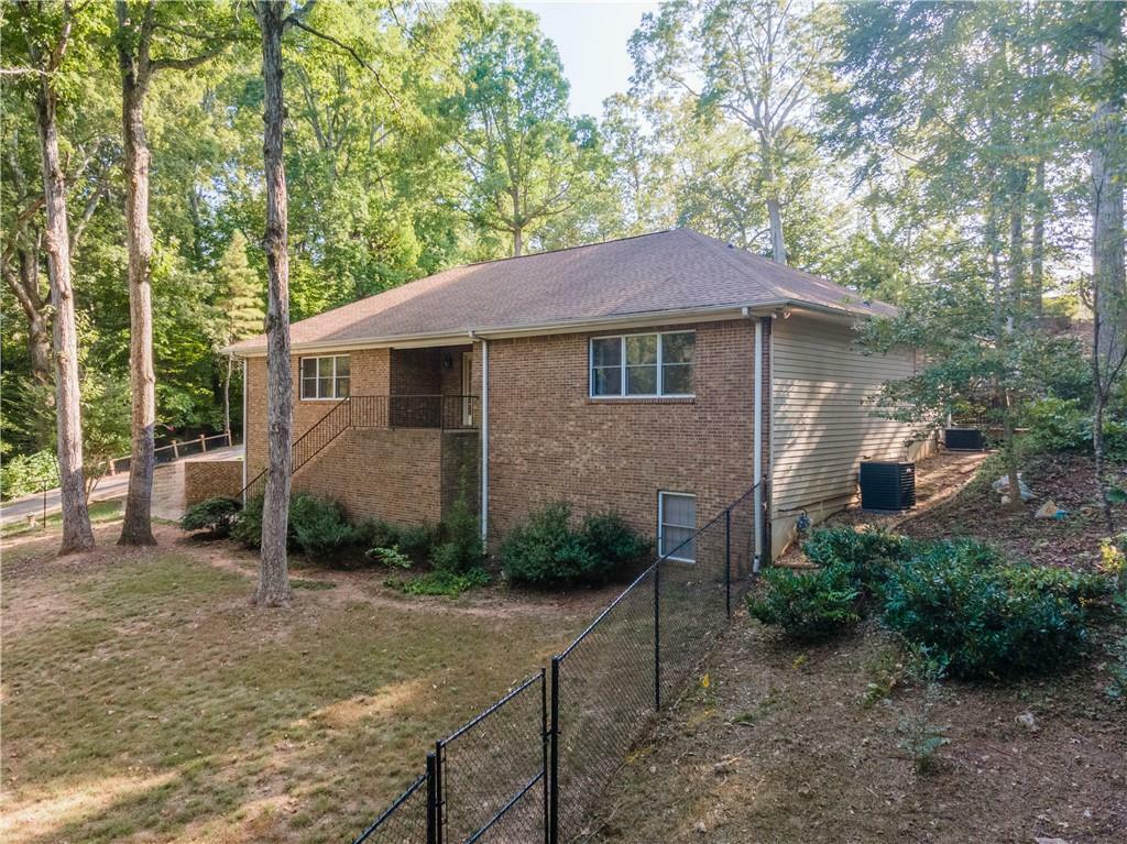 Property Photo:  725 Nix Drive  GA 30501 