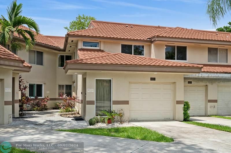 Property Photo:  9211 NW 9th Pl 2L  FL 33324 