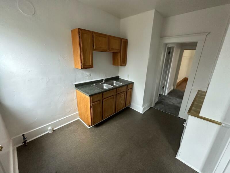 Property Photo:  121/123 Sturtevant Street  MI 48203 