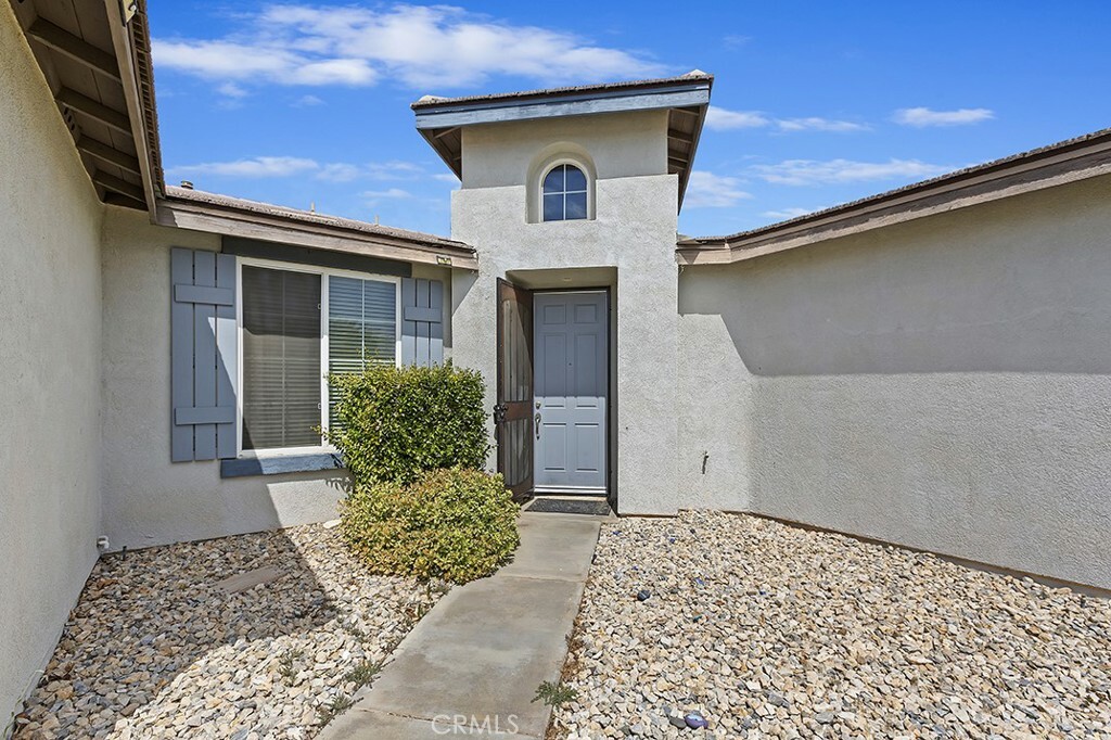 Property Photo:  11968 Autumn Wind Lane  CA 92392 