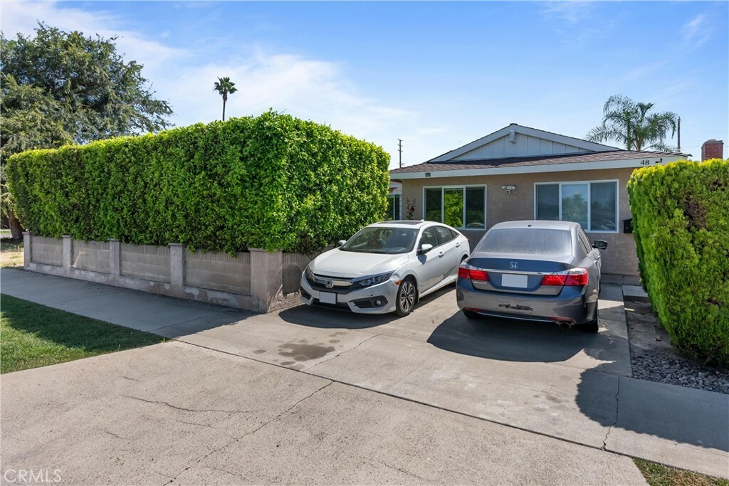 Property Photo:  483 N Citrus Street  CA 92868 