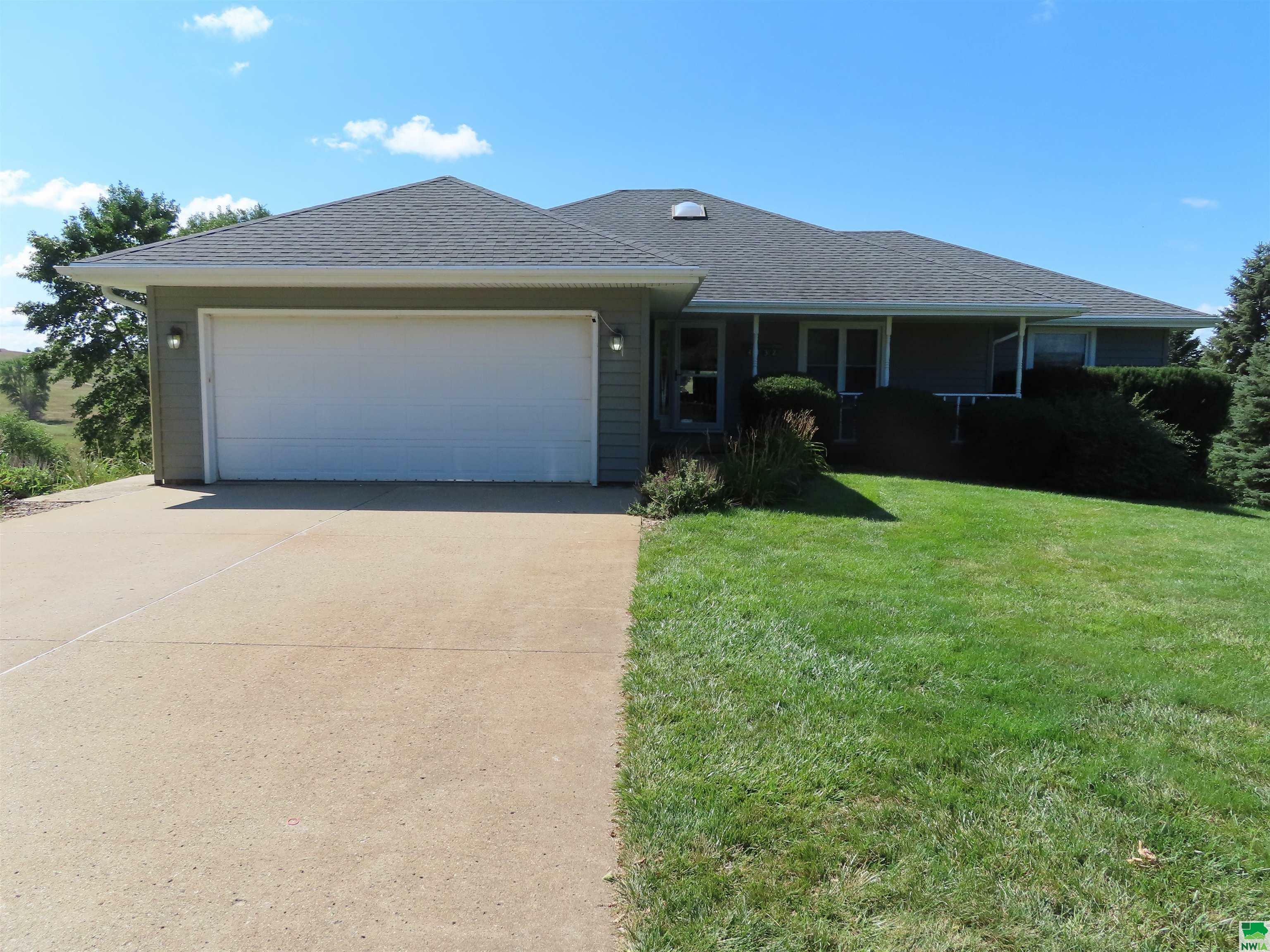 Property Photo:  4432 Lost Meadows Road  IA 51108 