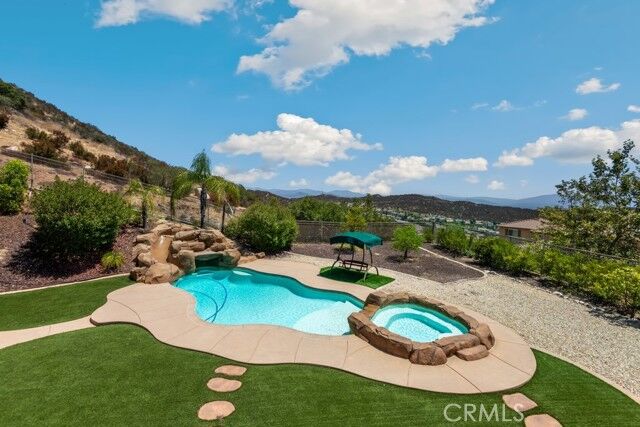 Property Photo:  26882 Orchid Tree Avenue  CA 92562 