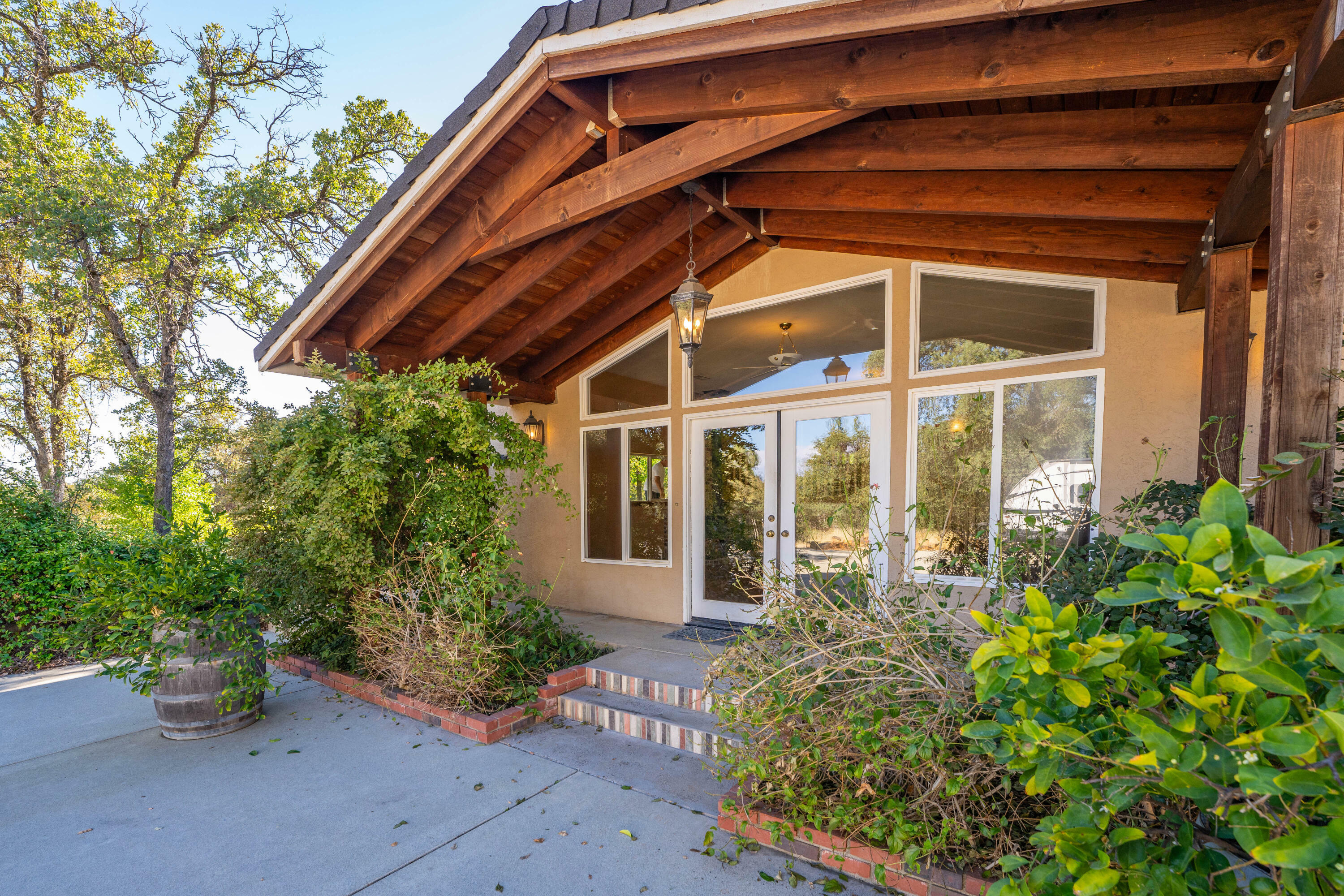 Property Photo:  10684 Cheshire Way  CA 96073 