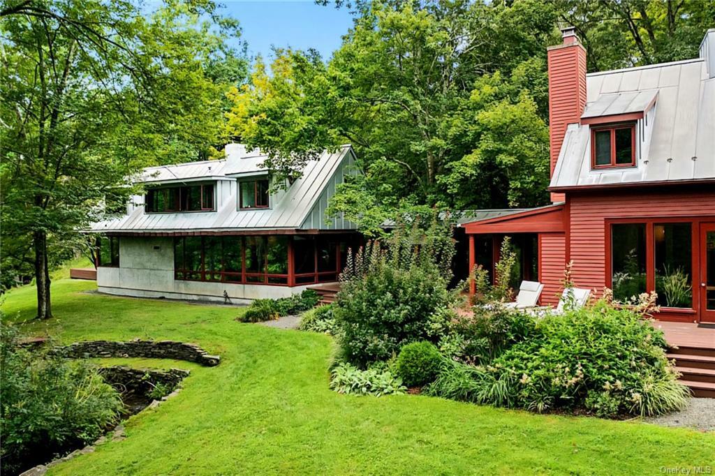 Property Photo:  10 Bridge Creek Road  NY 12561 