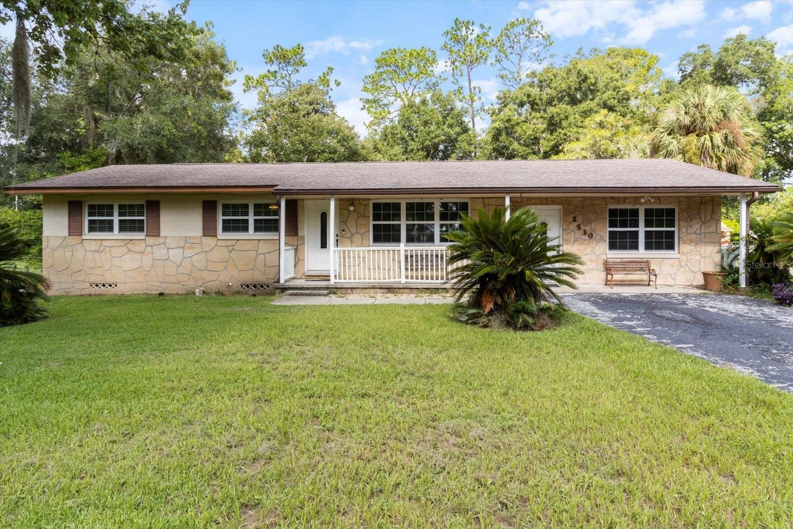 Property Photo:  1530 NE 49th Avenue  FL 34471 