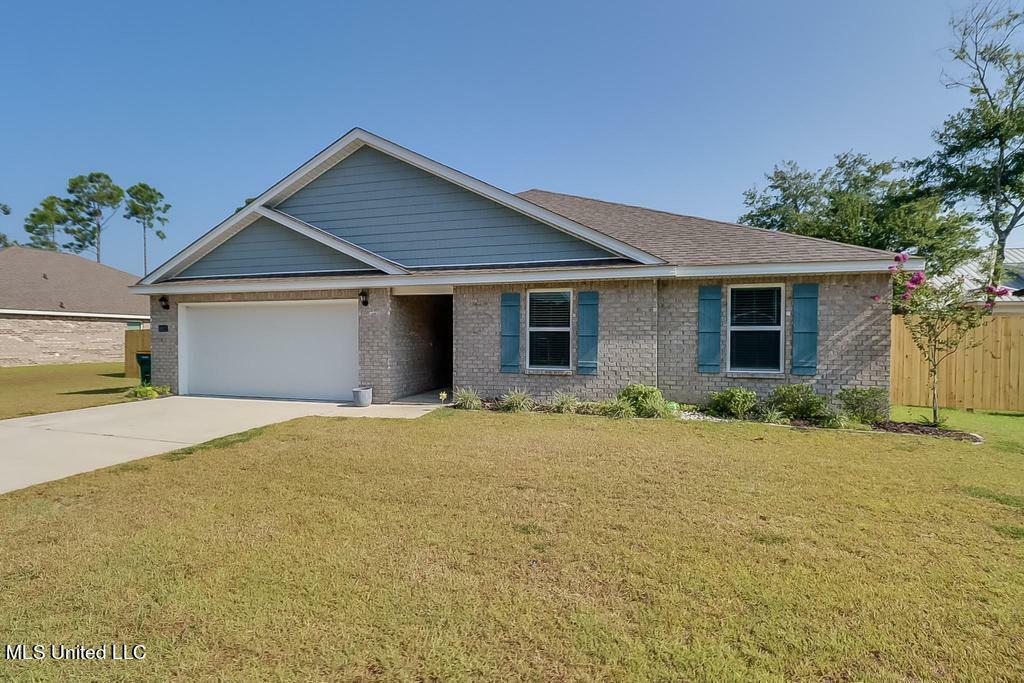 Property Photo:  8912 Palmetto Drive  MS 39564 