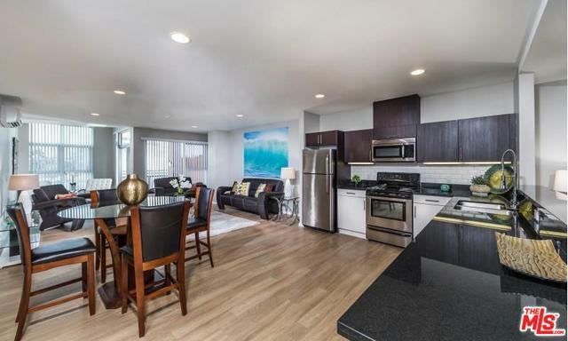 Property Photo: 245 Pine Avenue 326 CA 90802
