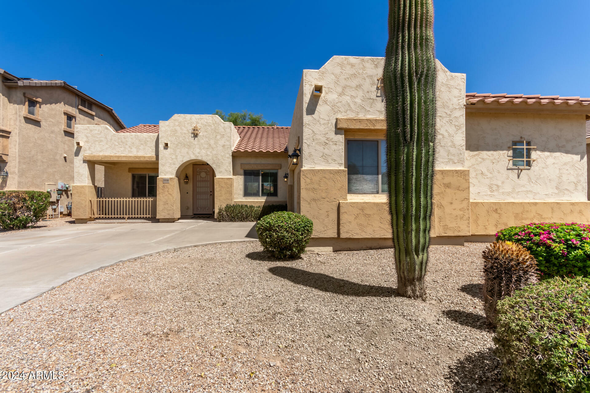 Property Photo:  19316 E Thornton Road  AZ 85142 