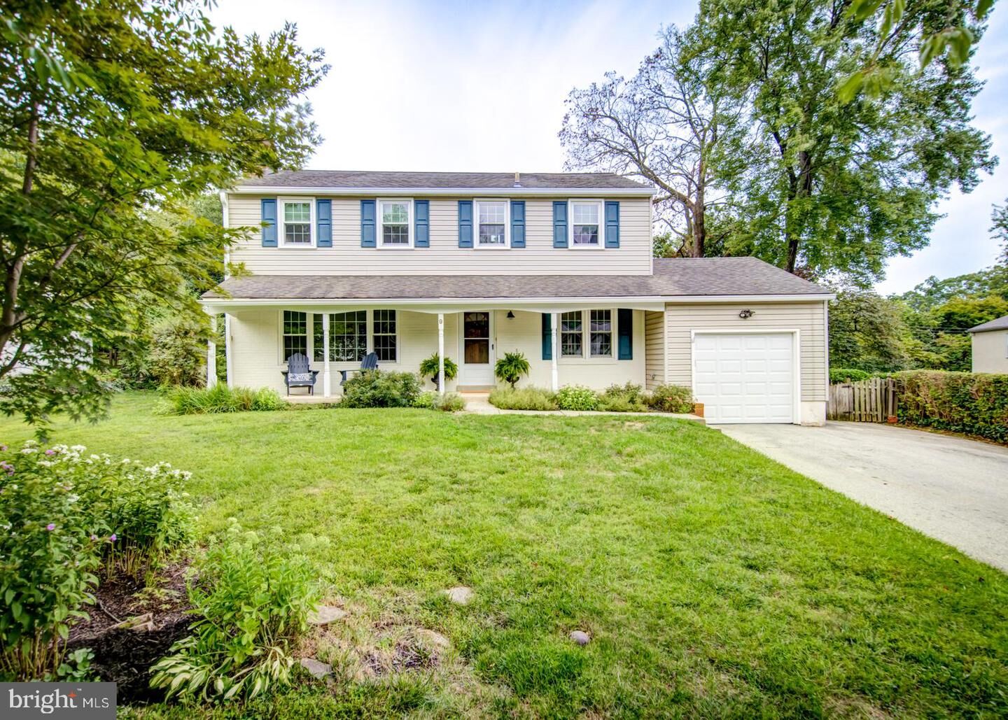 Property Photo: 9 Morris Circle PA 19087