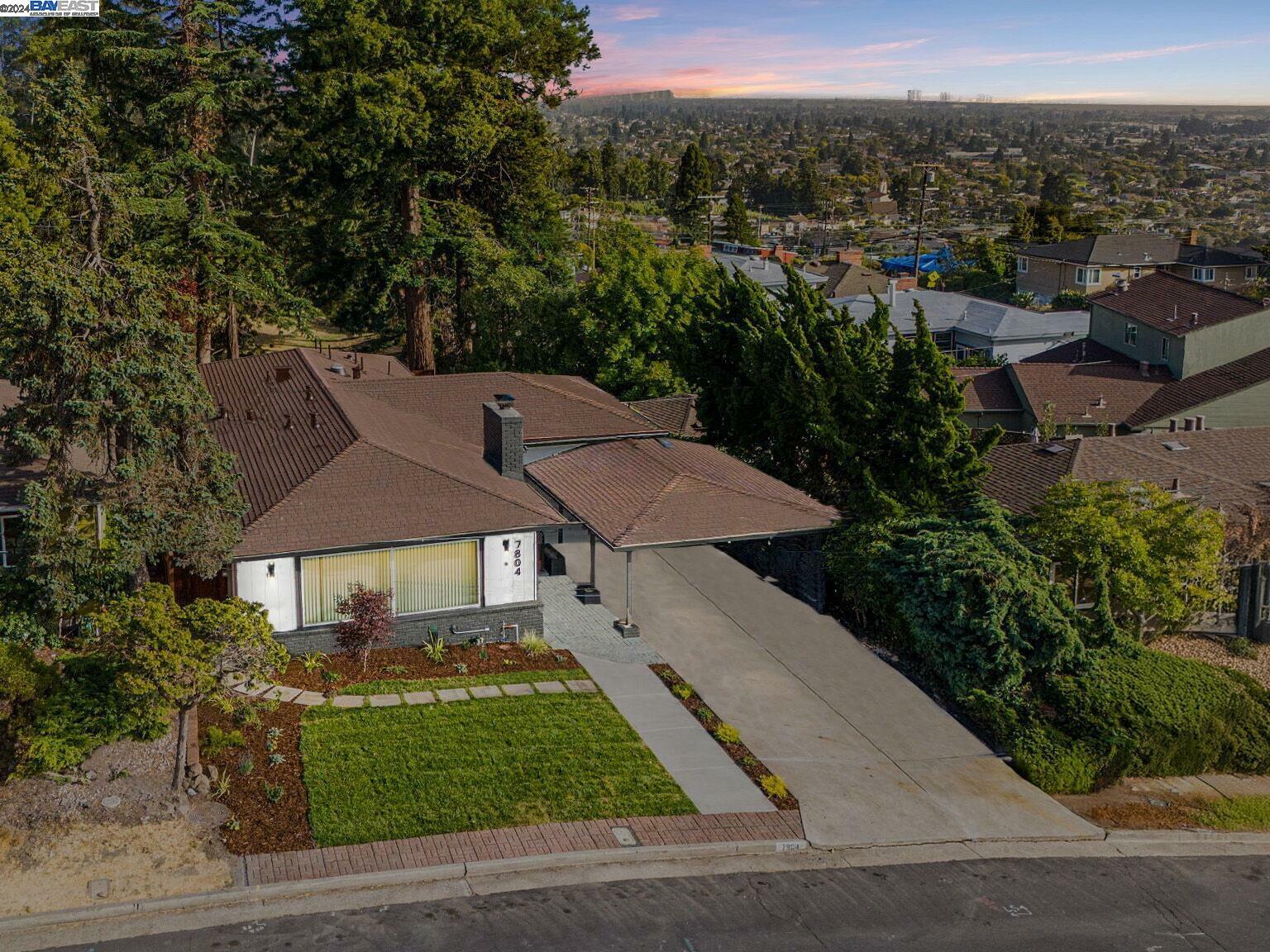 Property Photo:  7804 Eureka Ave  CA 94530 