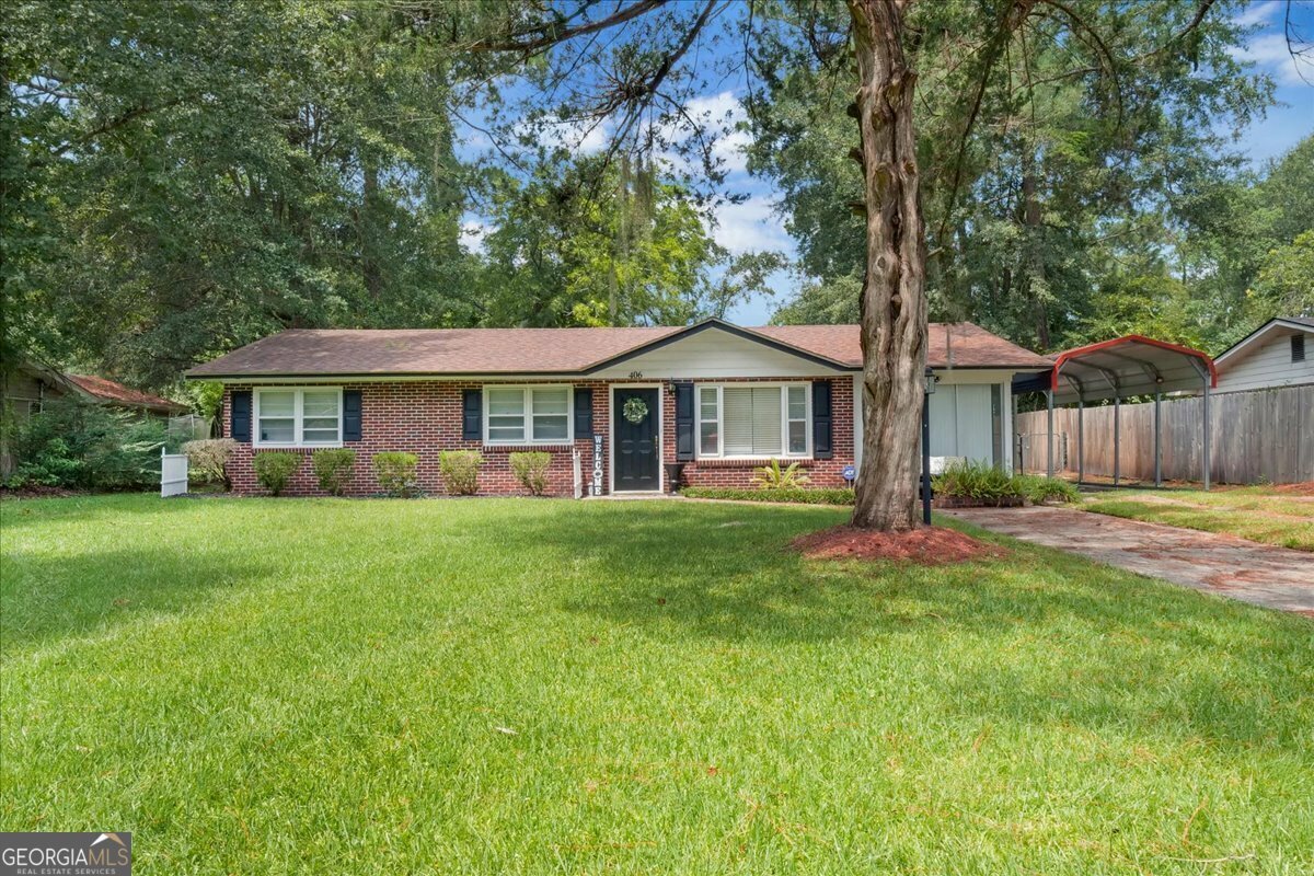 Property Photo:  406 Rogers Road  GA 31313 