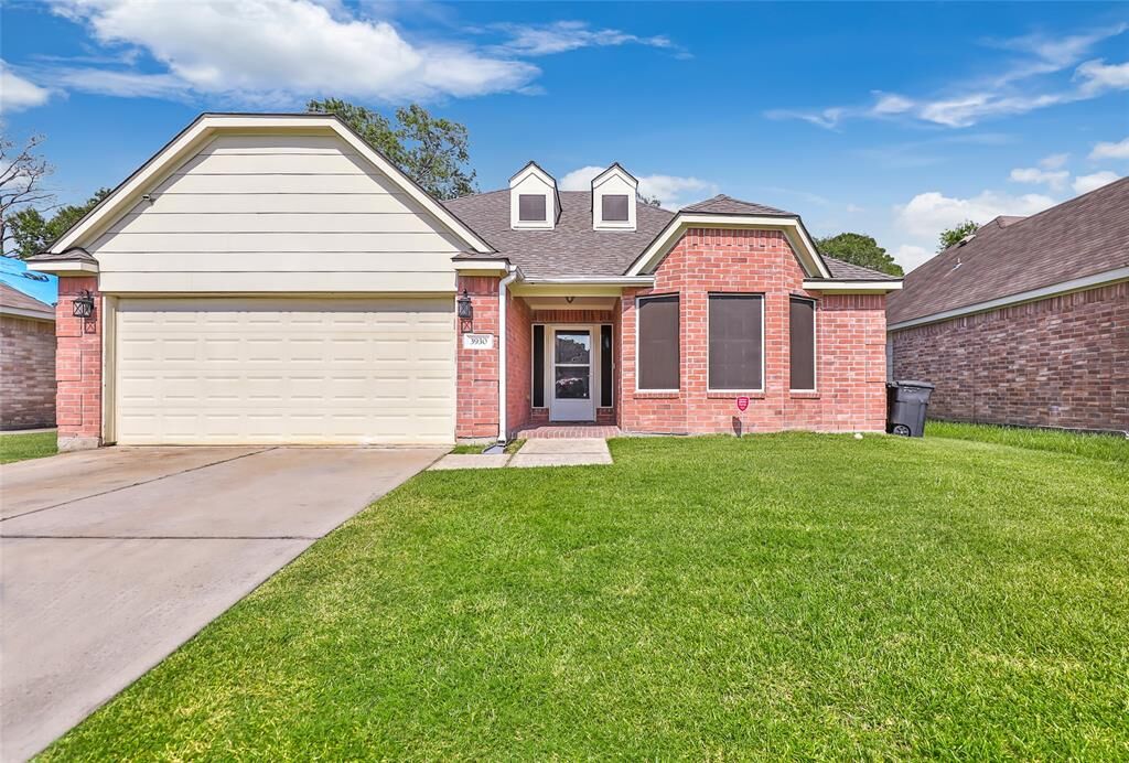 Property Photo:  3930 Cary Creek Drive  TX 77521 