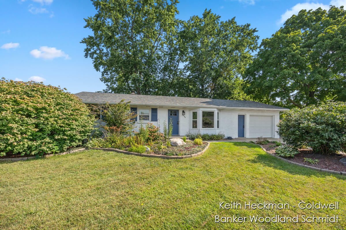 6244 Summer Drive  Hudsonville MI 49426 photo