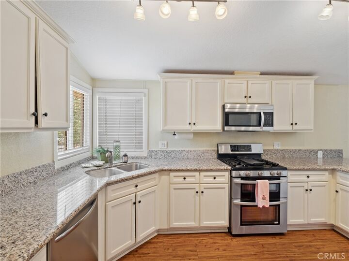 Photo de la propriété:  9221 Darwin Road  CA 92371 