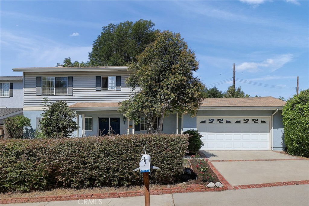 Property Photo:  11617 Biltmore Avenue  CA 91342 