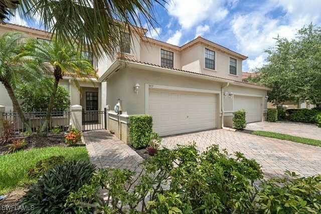 Property Photo:  7415 Bristol Circle  FL 34120 