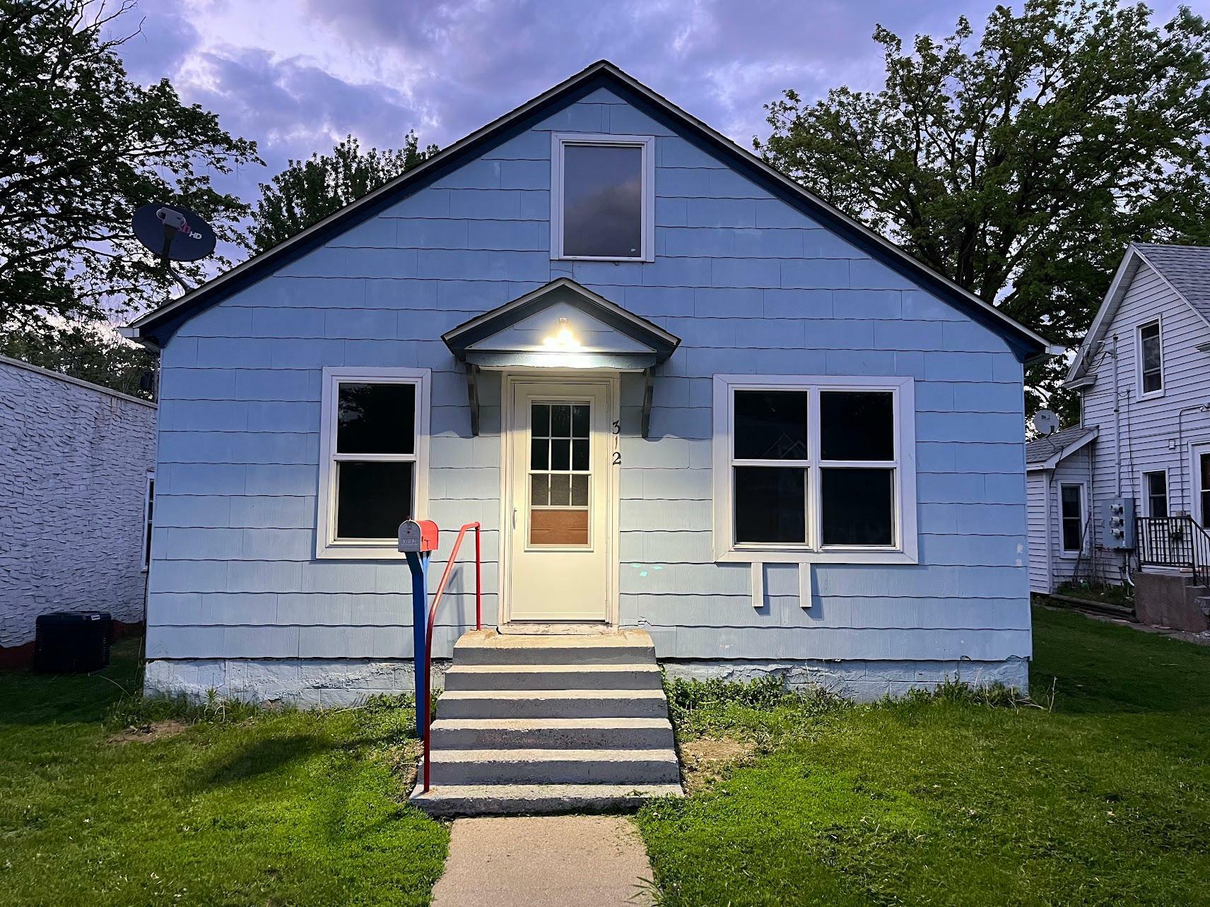 Property Photo: 312 Forest Avenue W MN 55051