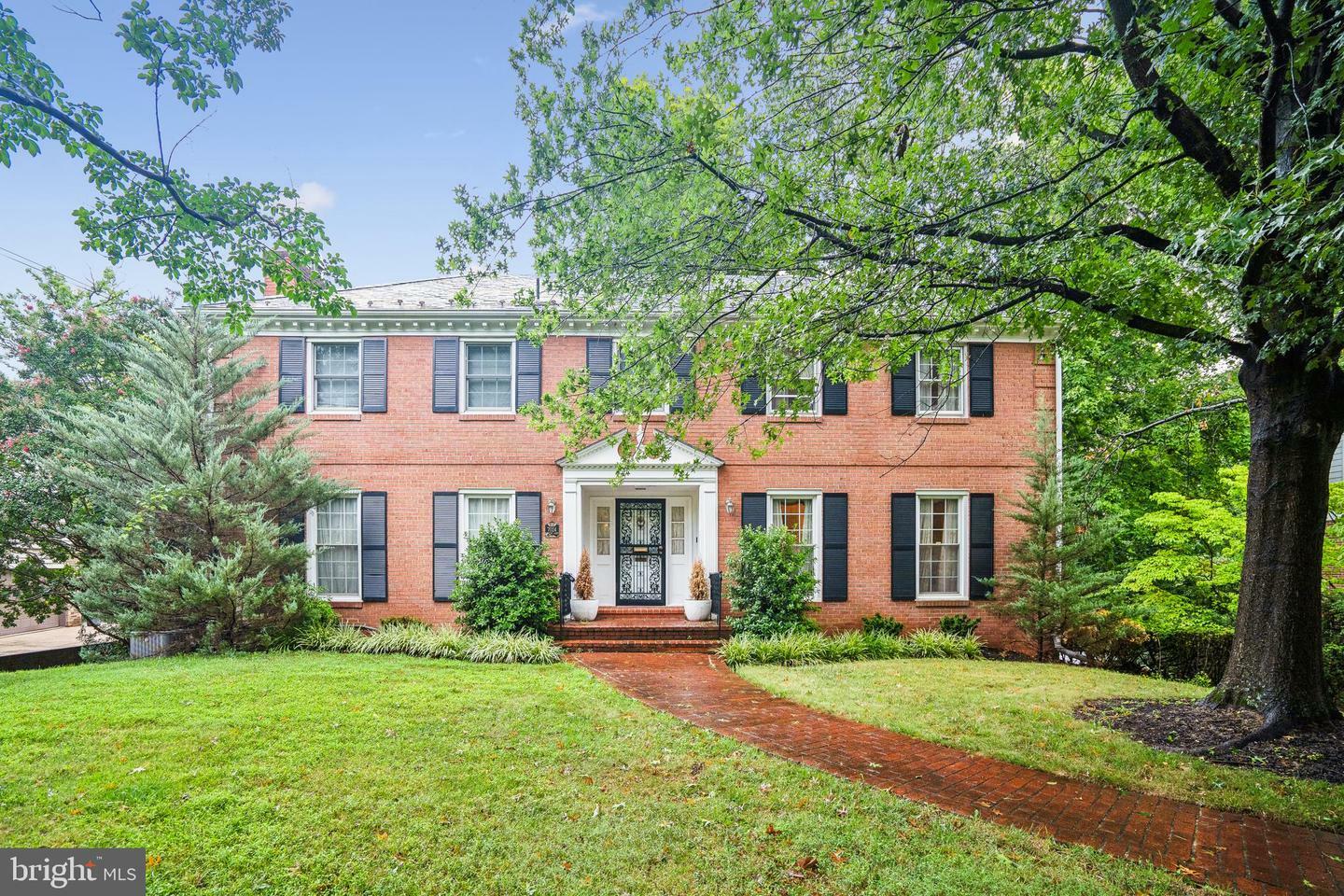 Property Photo:  7024 Hunter Lane  MD 20782 