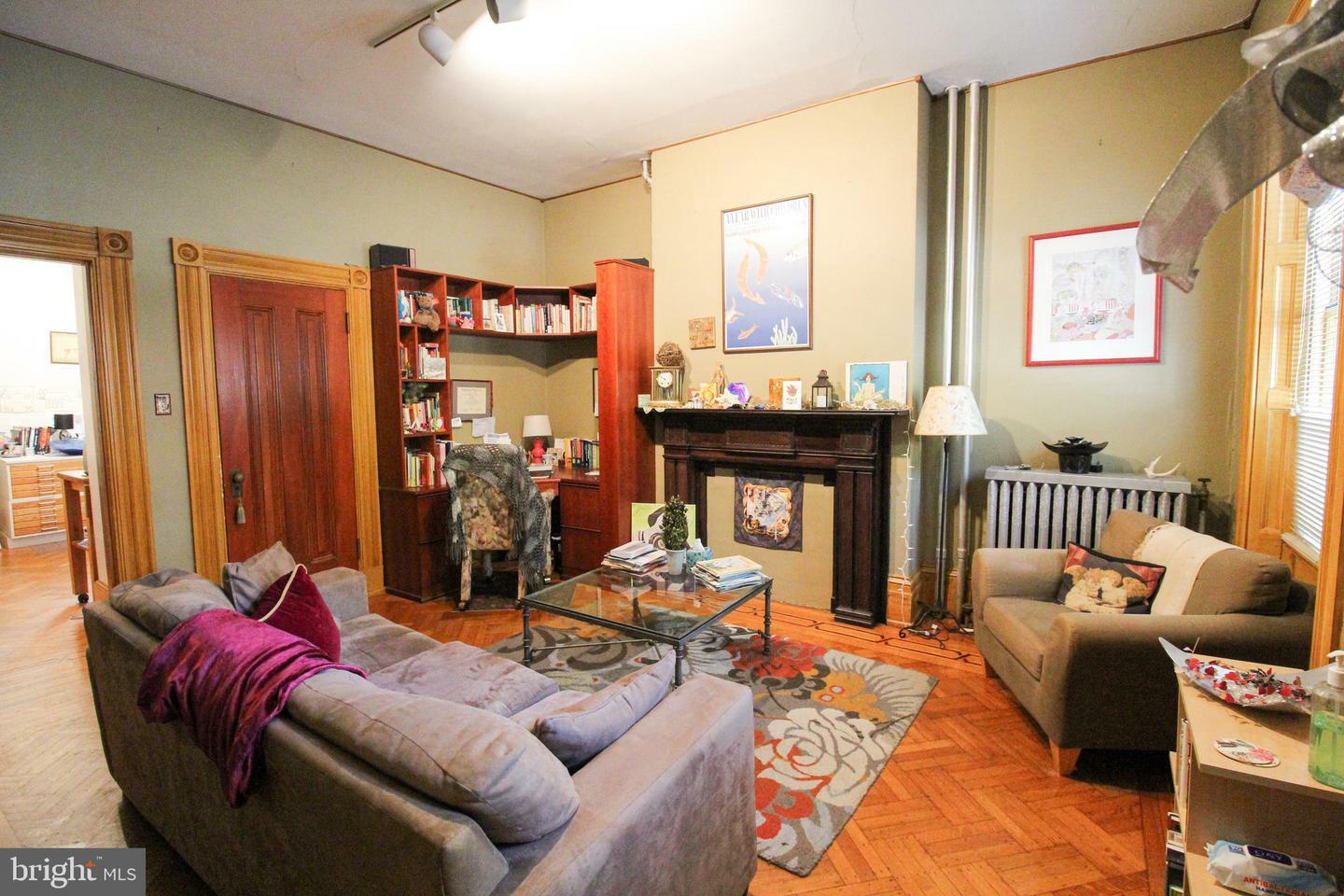 Property Photo:  262 E Market Street  PA 17403 