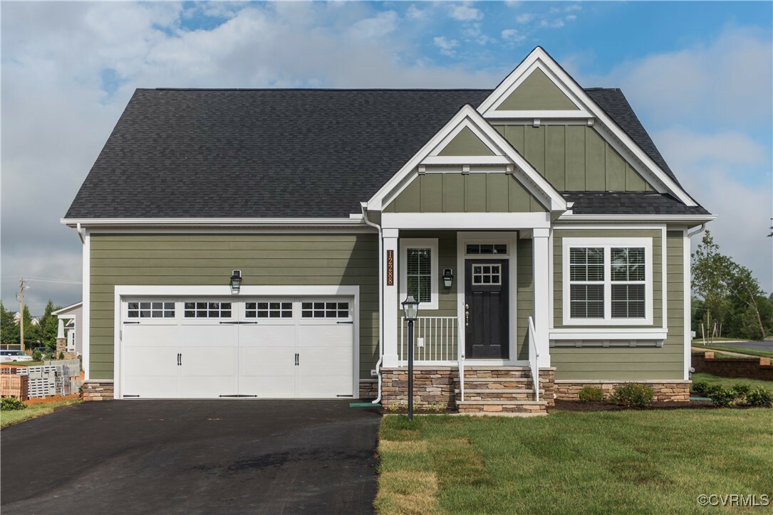 Property Photo: 7564 Hutton Circle VA 23059