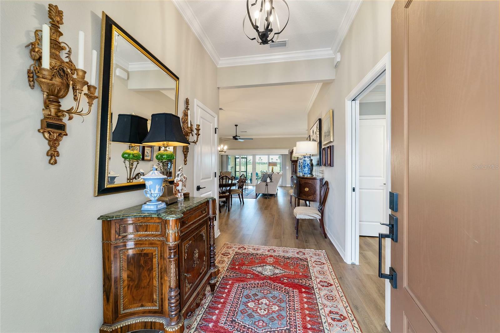 Property Photo: 6870 Wendy Way FL 34762