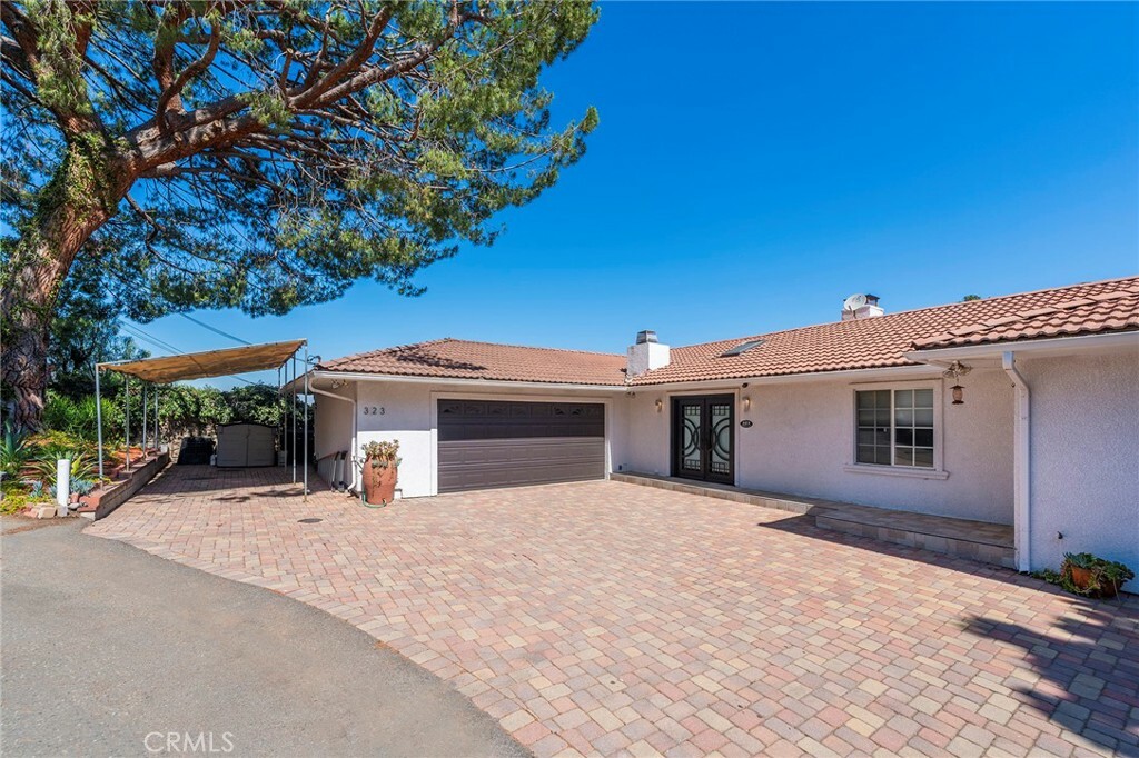 Property Photo:  323 S Del Giorgio Road  CA 92808 