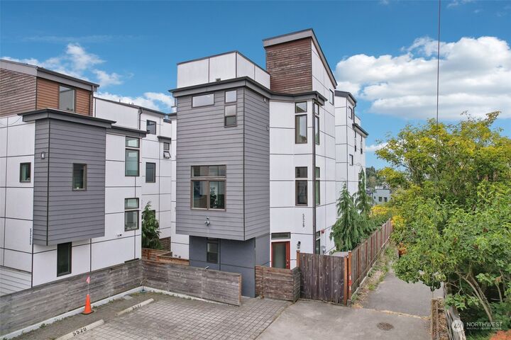 Property Photo: 5529 34th Avenue NW WA 98107