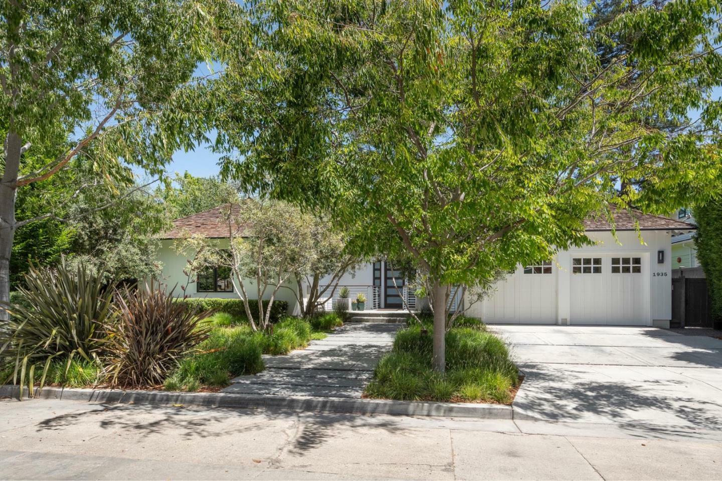 Property Photo:  1935 Webster Street  CA 94301 