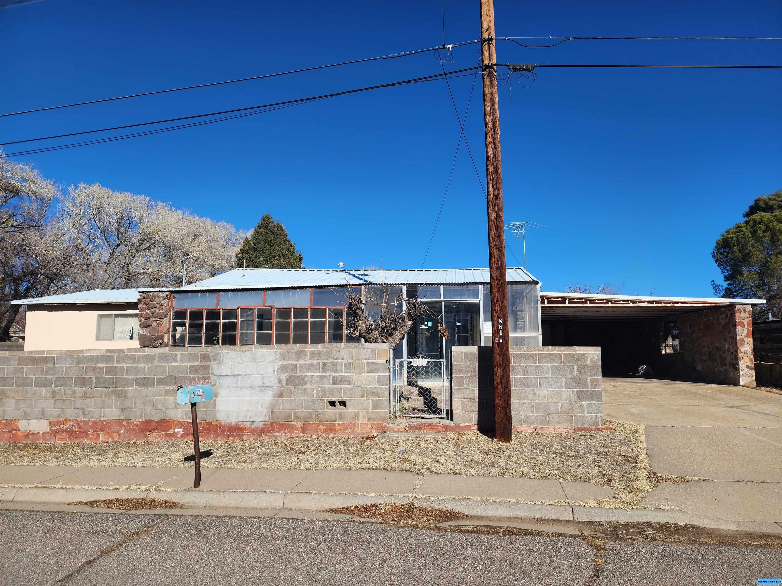901 E 20th Street  Silver City NM 88061 photo