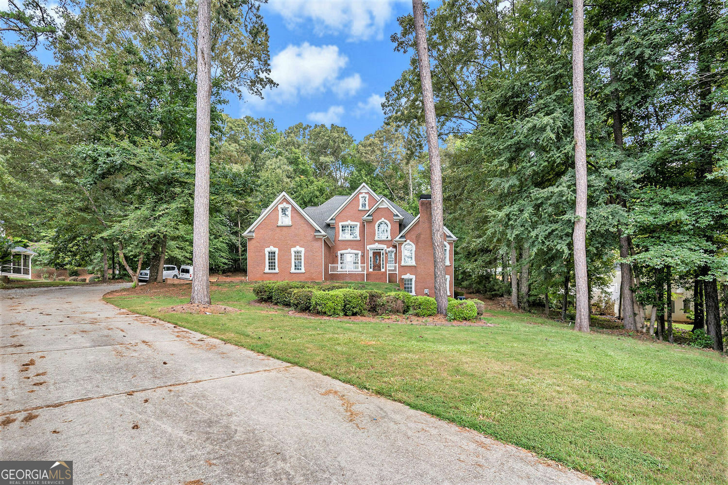 Property Photo:  165 Standing Oak Place  GA 30214 