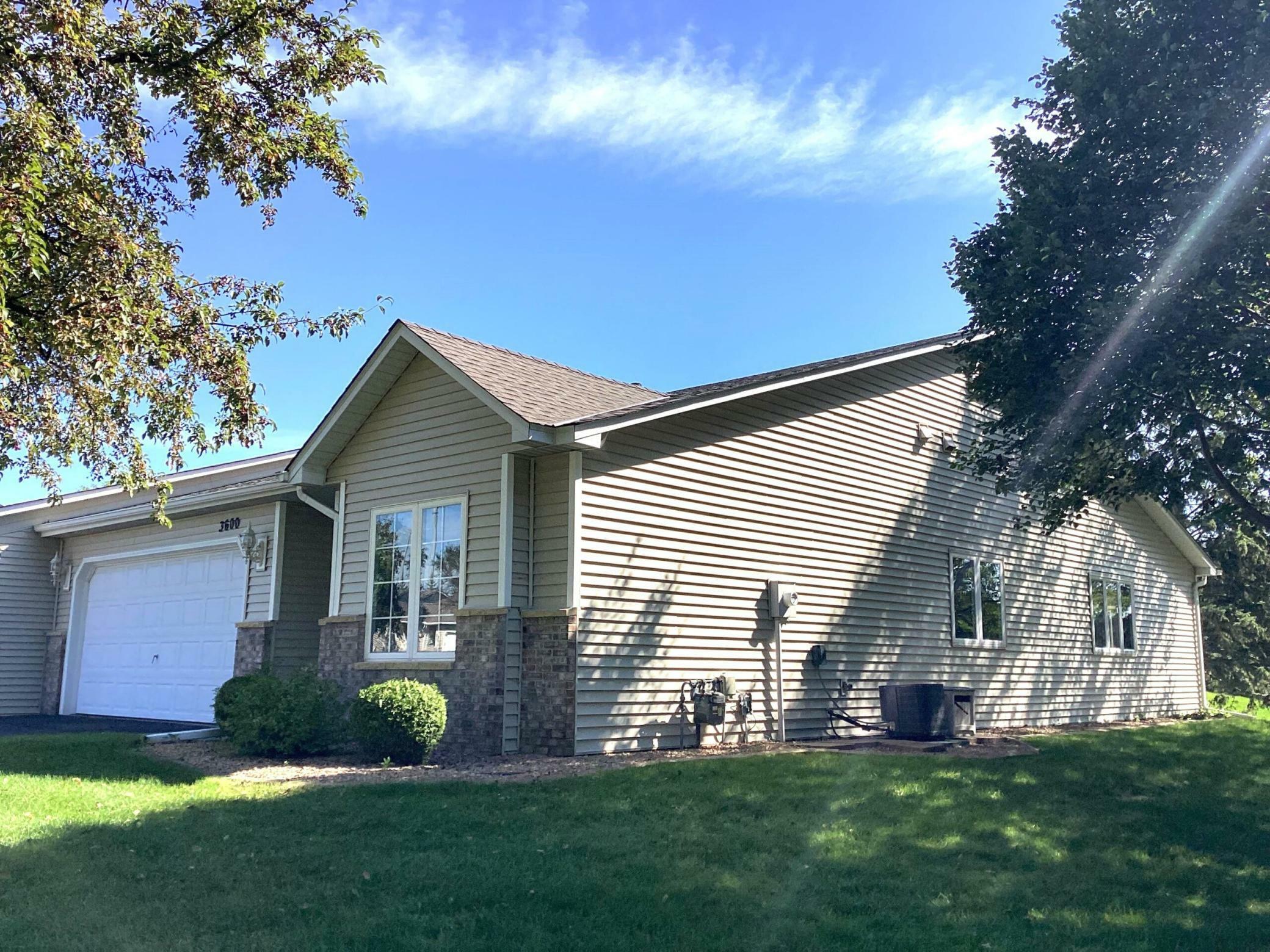 Property Photo:  3600 Zinnia Lane N  MN 55441 