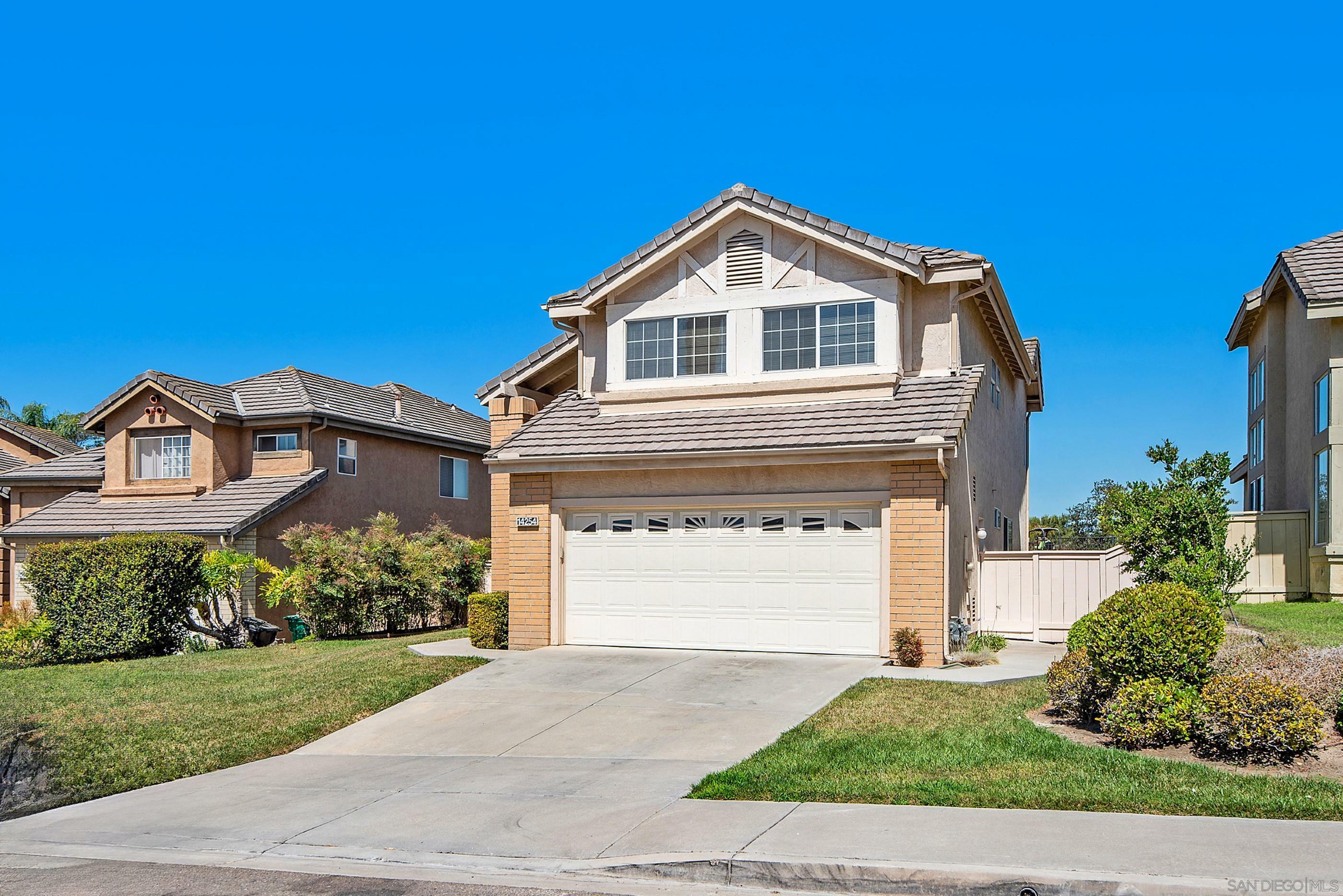 Property Photo: 14254 Breezeway Pl CA 92128