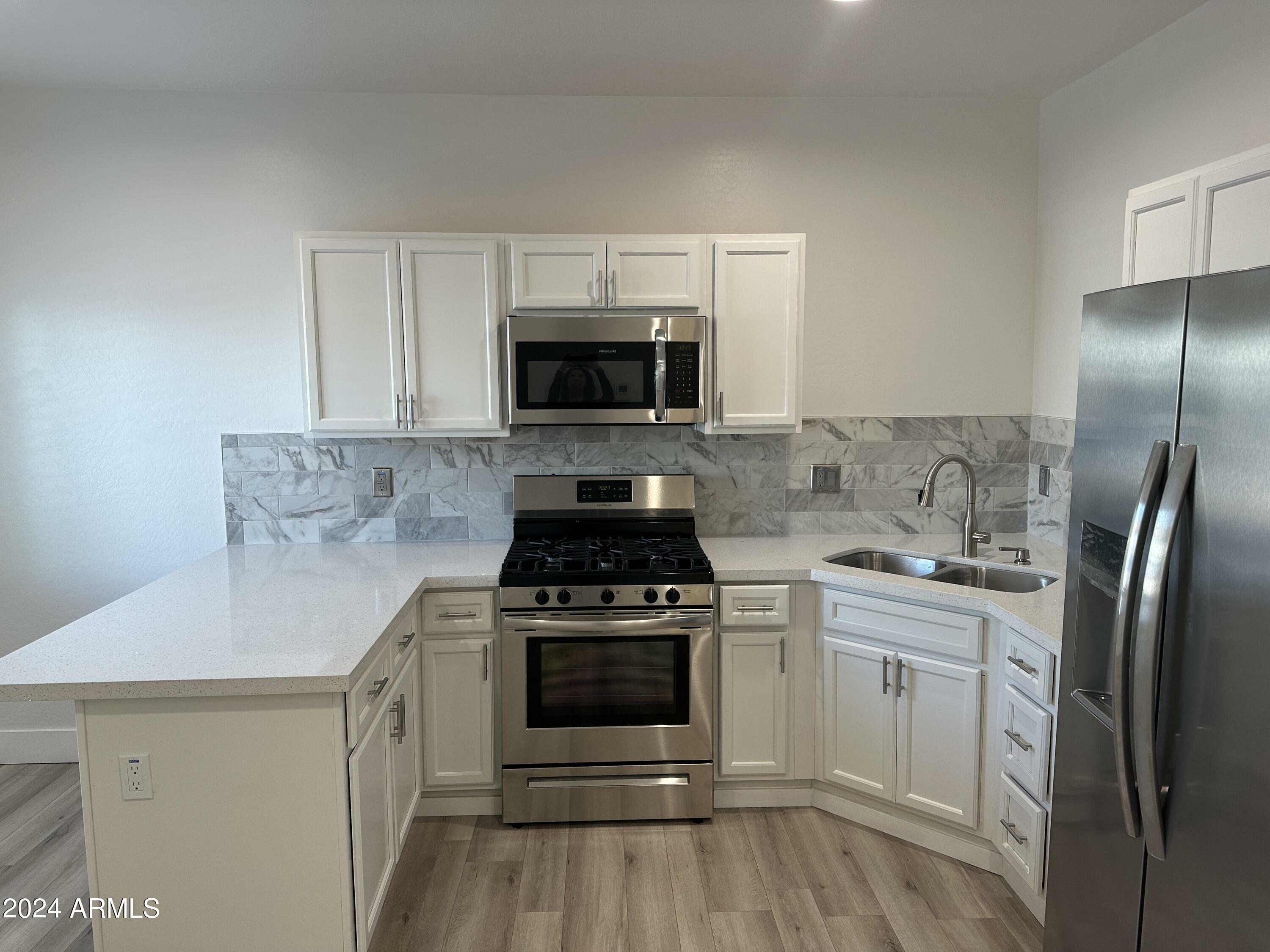 Property Photo:  2301 N 27th Street  AZ 85008 