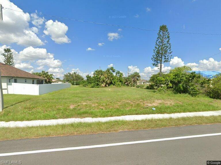 Property Photo:  331 Nicholas Pkwy E  FL 33990 