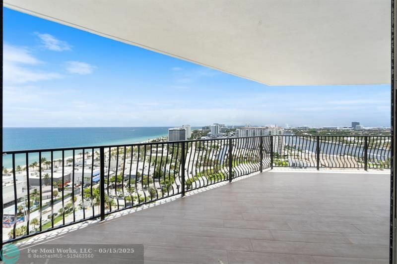 Property Photo: 100 S Birch Rd 1801A FL 33316