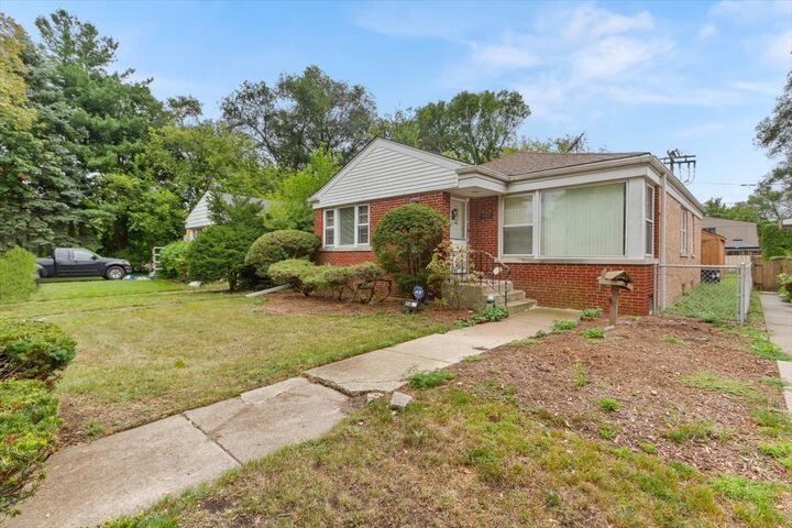 5435 Suffield Court  Skokie IL 60077 photo