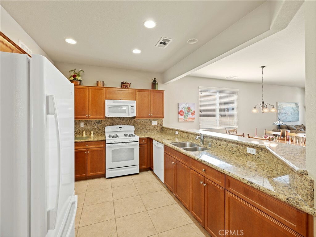 Property Photo:  10006 Peachtree Road  CA 92308 